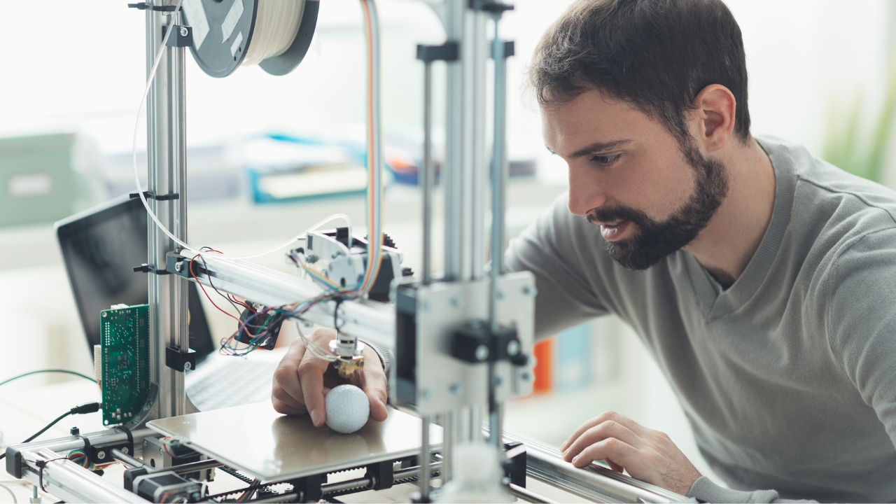 Mesin 3D Printing Pengertian, Cara Kerja, dan Keuntungannya